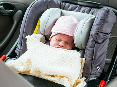 Are Coats And Covers Safe To Use In Car Seats Children S National - How To Put On Car Seat Covers Baby